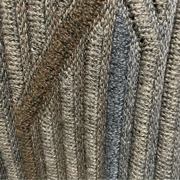 Tosani Vibtage 3D Knit Coogie Style V-Neck Geometric Sweater Men’s Large - Picture 5 of 9